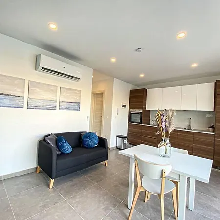 شقة Azure Horizon 1 On Skala's Seafront - By Solea Homes