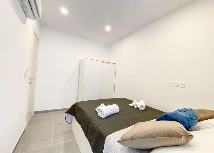 Appartamento Azure Horizon 1 On Skala's Seafront - By Solea Homes Marsaskala